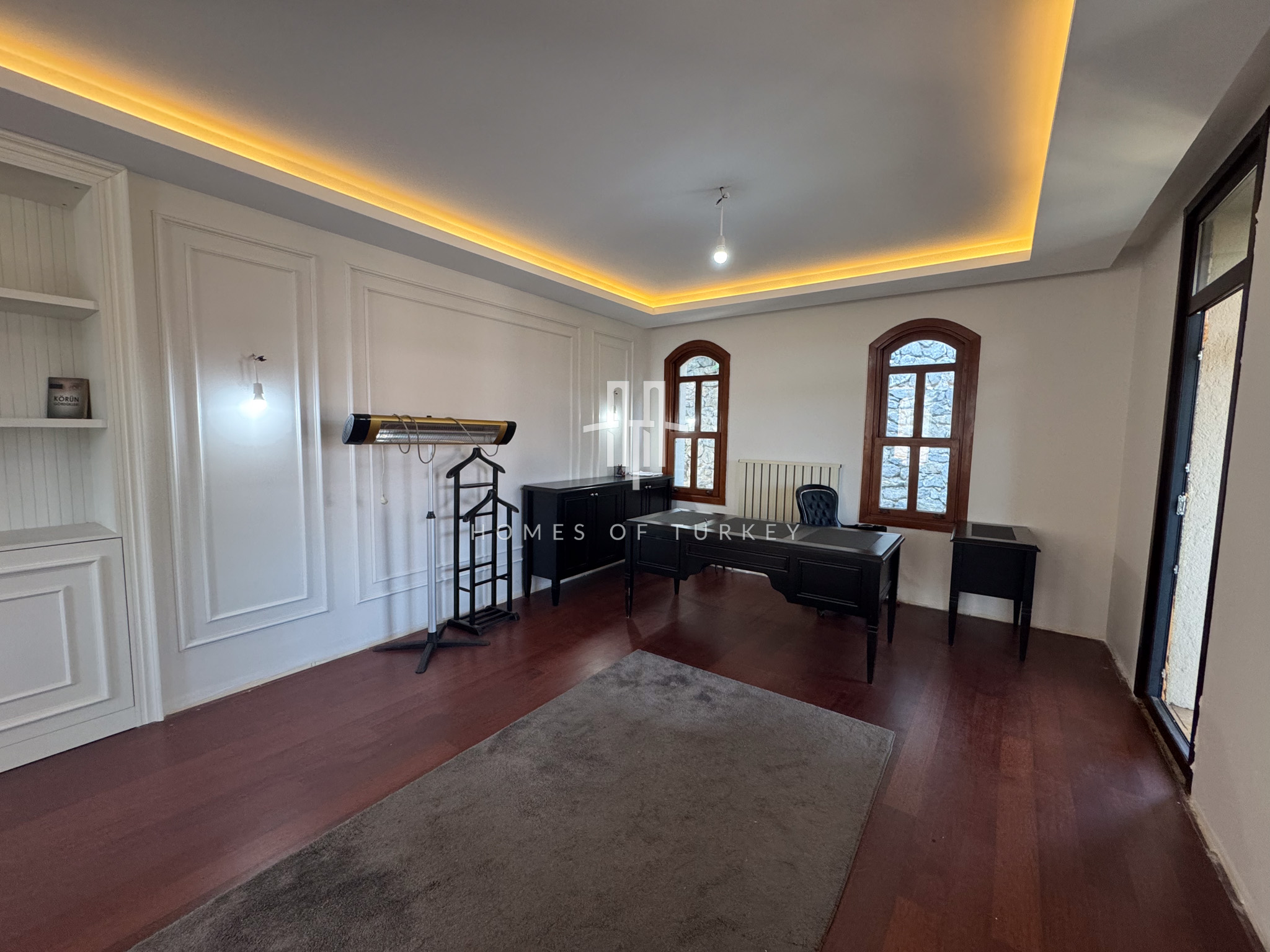 Bosphorus View Mansion For Sale in Beykoz Istanbul