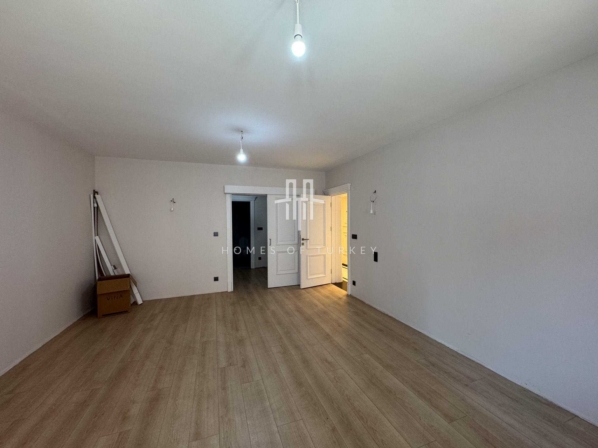 Bosphorus View Mansion For Sale in Beykoz Istanbul