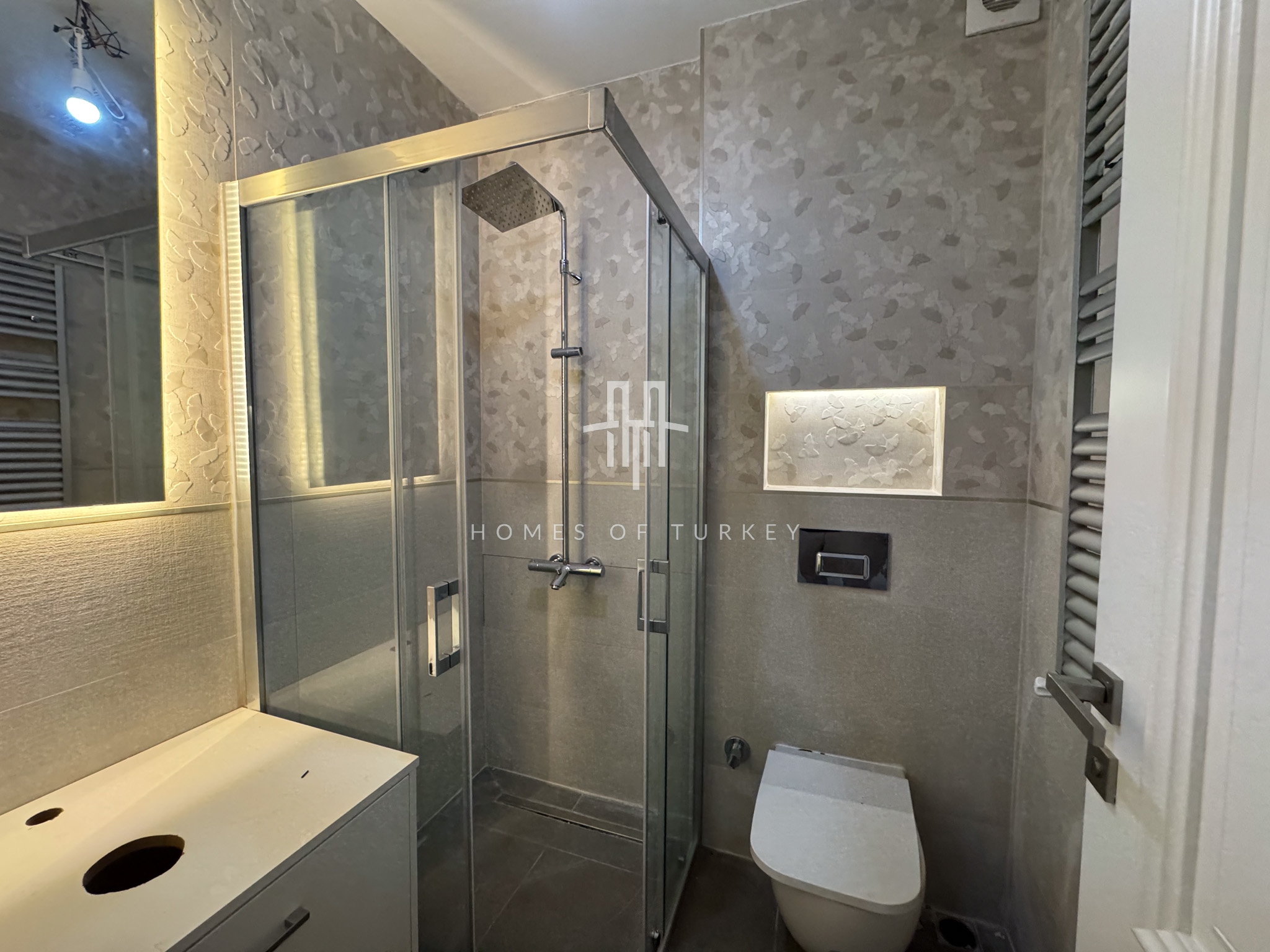 Bosphorus View Mansion For Sale in Beykoz Istanbul